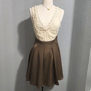 A’reve Dress  Cream Lace Bodice Top  Brown Pleated Skirt Bottom Size Sma…